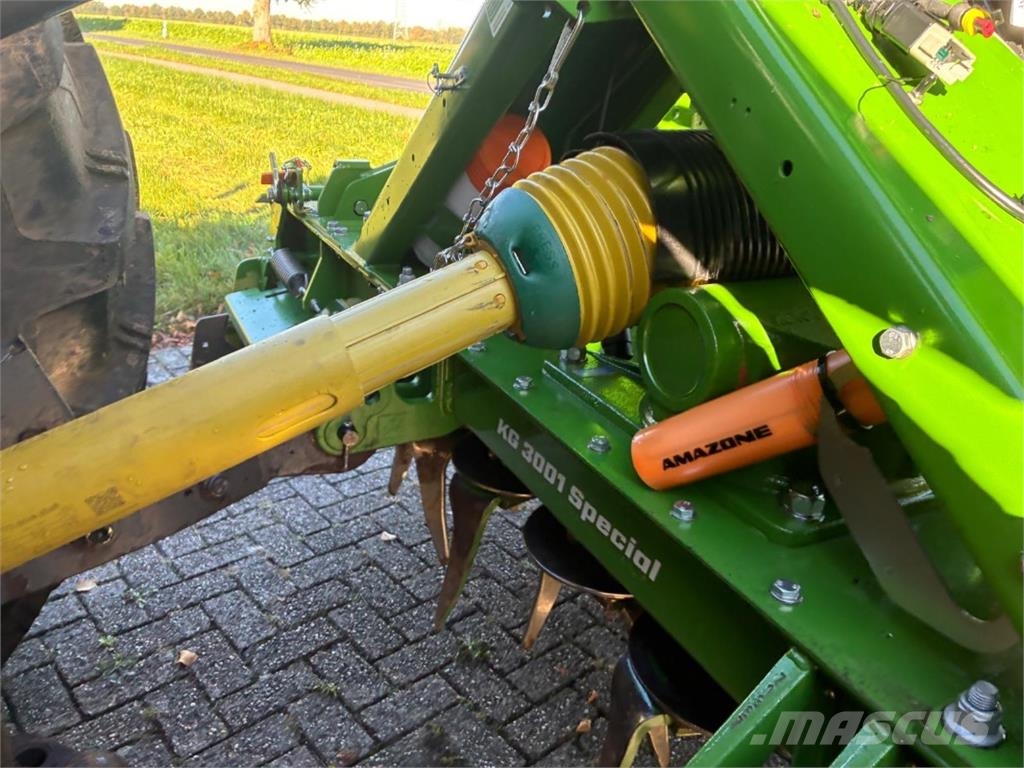 Amazone KG 3001 Spezial +Centaya 3000 Kultivátory