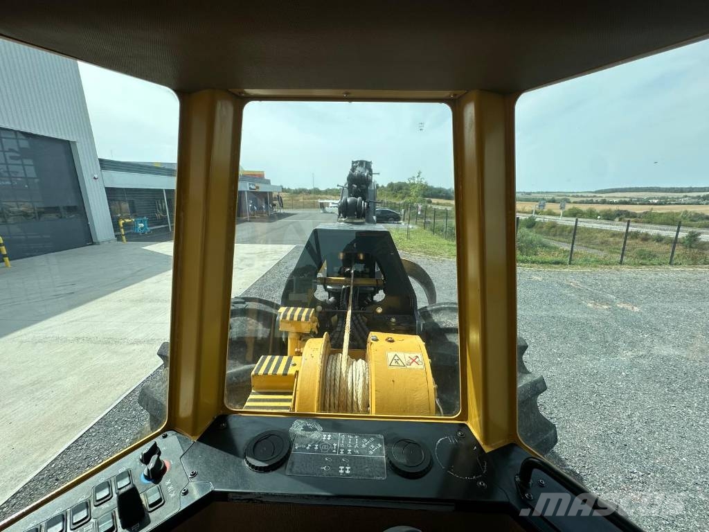 Tigercat TCi 602 Miško vilkikai