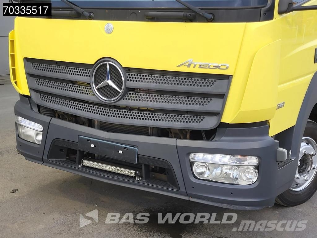 Mercedes-Benz Atego 818 Atego 4X2 8tonner 1500kg Ladeborwand Aut Camiones con caja de remolque
