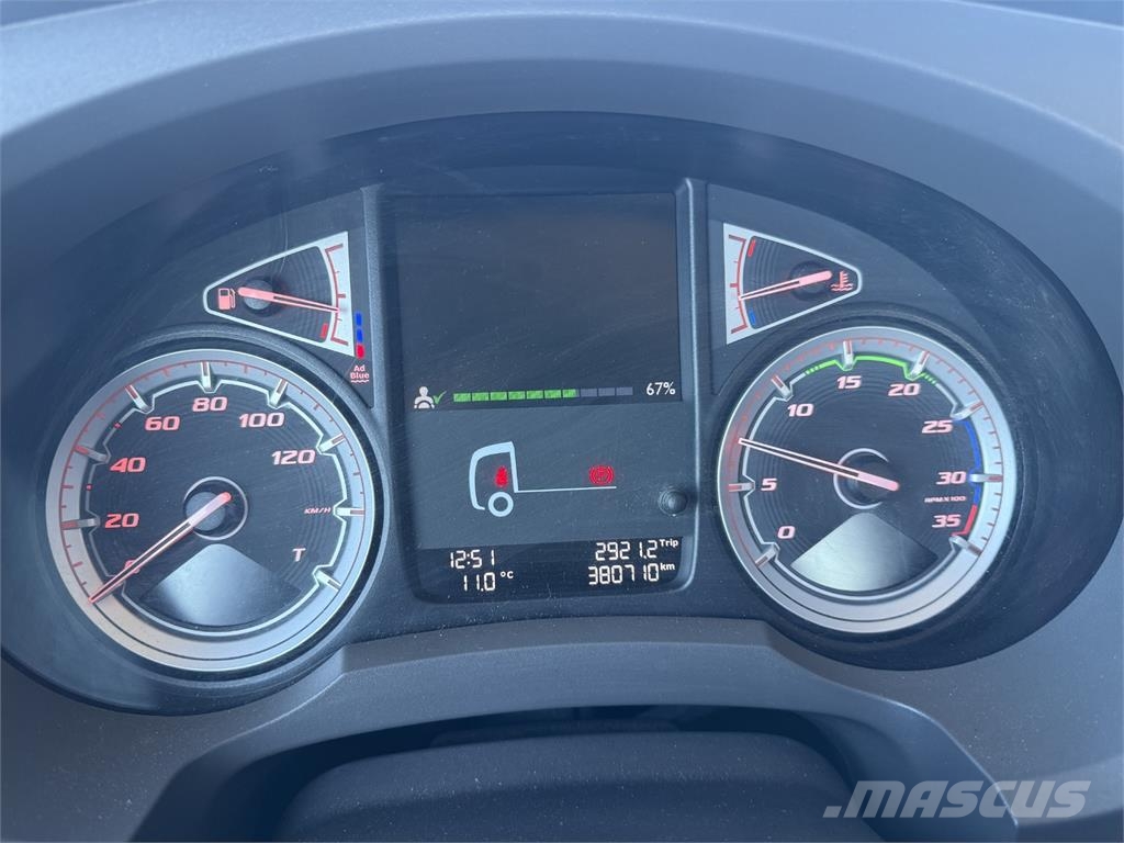 DAF LF 210 FA 4X2 Vehículos de reciclaje