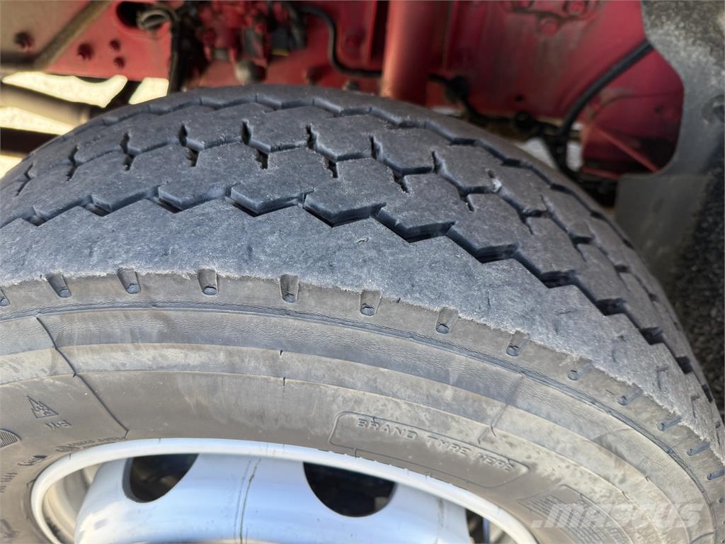 DAF LF 210 FA 4X2 Vehículos de reciclaje