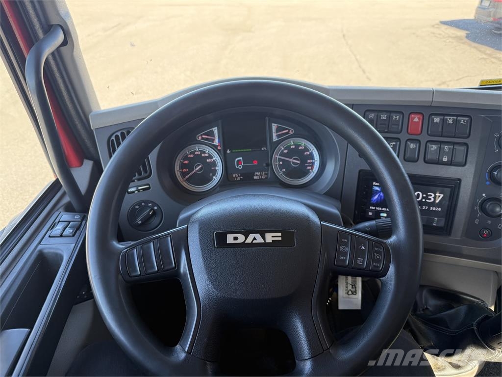 DAF LF 210 FA 4X2 Vehículos de reciclaje