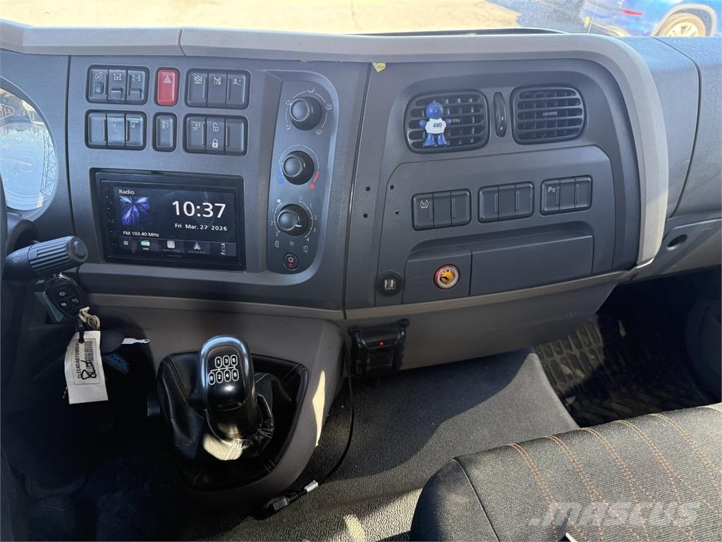DAF LF 210 FA 4X2 Vehículos de reciclaje