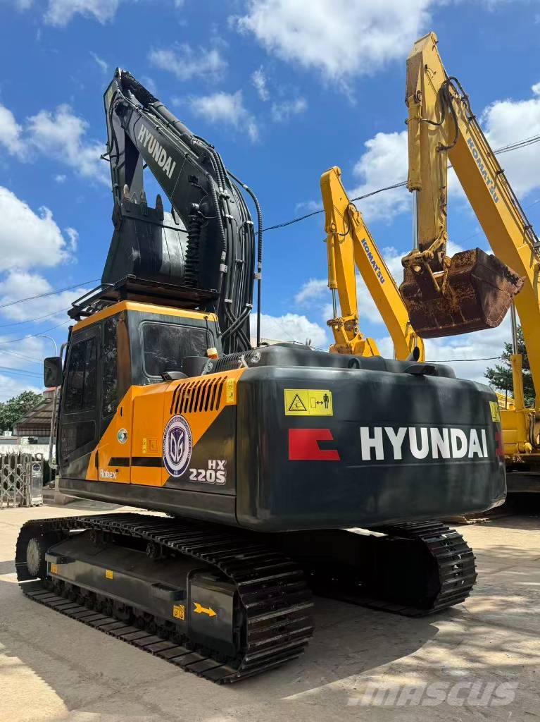 Hyundai HX220S Bageri guseničari