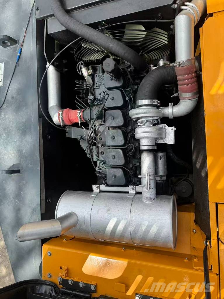 Hyundai HX220S Bageri guseničari