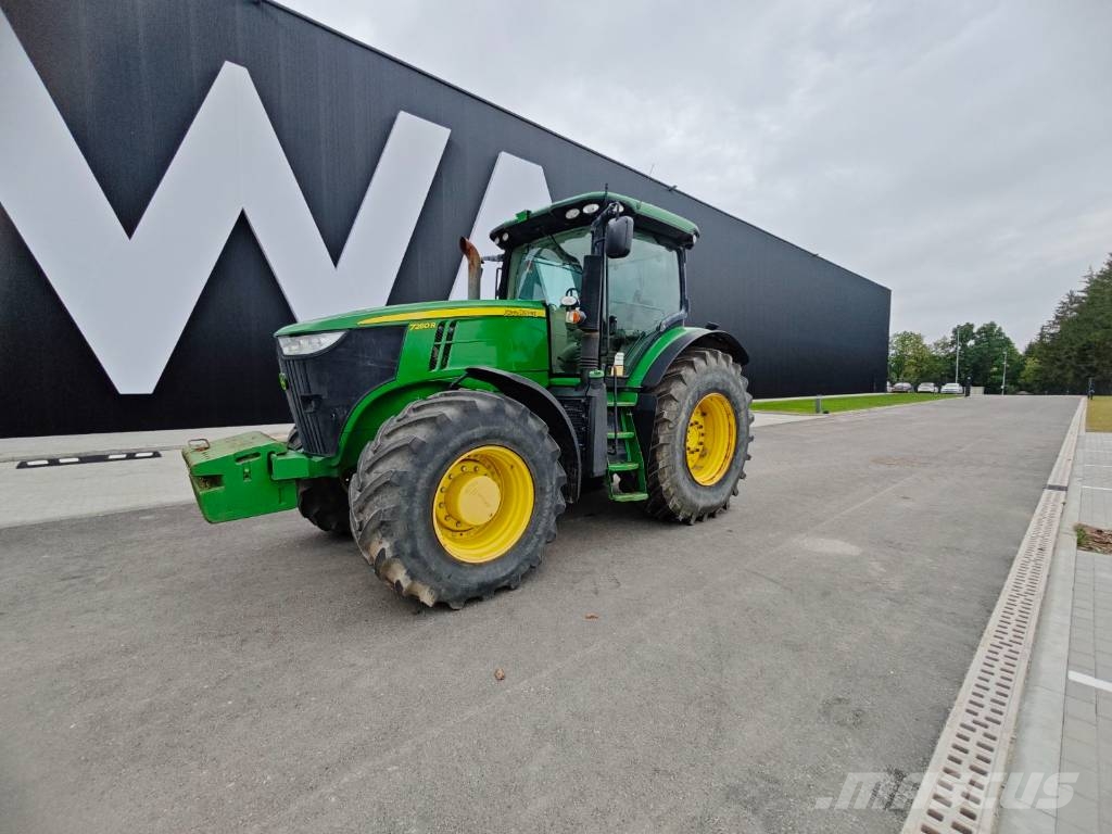 John Deere 7260 R Tractoren