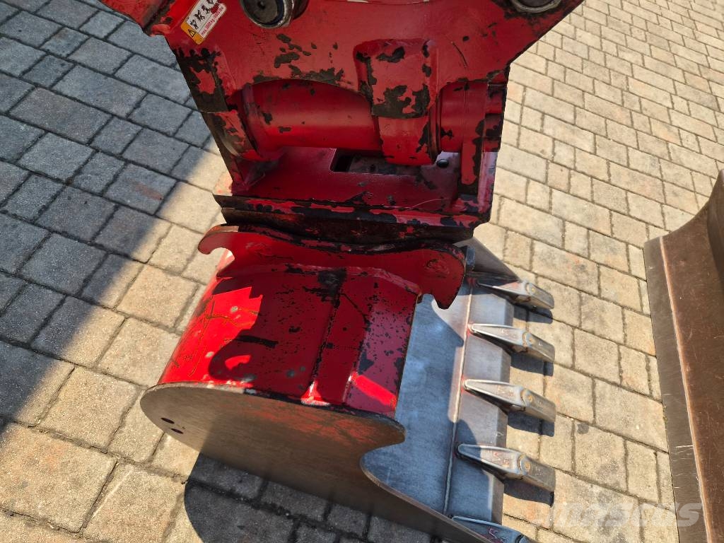 Takeuchi TB 260 Minigraafmachines < 7t