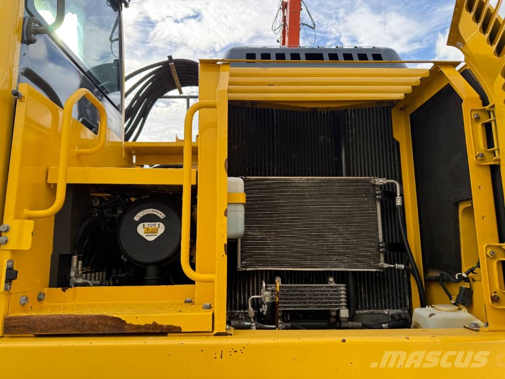 Komatsu PW160-8 - Triple Boom / Blade / Hammer Lines Bagri na kolesih