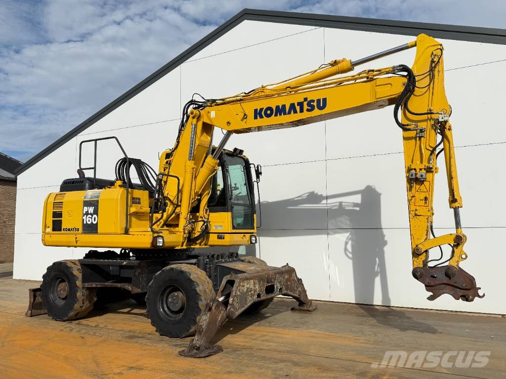 Komatsu PW160-8 - Triple Boom / Blade / Hammer Lines Bagri na kolesih