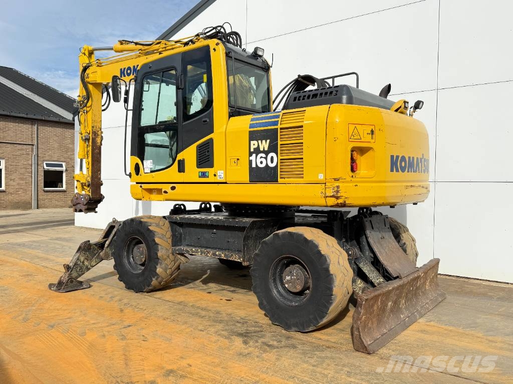 Komatsu PW160-8 - Triple Boom / Blade / Hammer Lines Bagri na kolesih