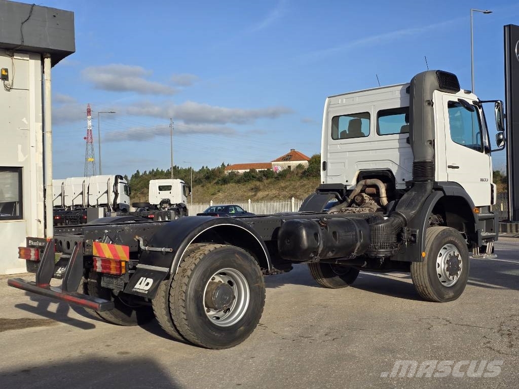 Mercedes-Benz Axor 1833 Camiones chasis