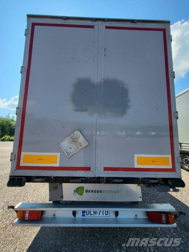 Berger Ecotrailer COIL Tents puspiekabes
