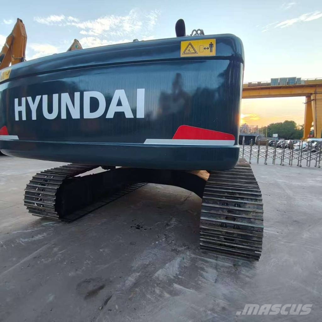 Hyundai 305LC-9T Гусеничные экскаваторы