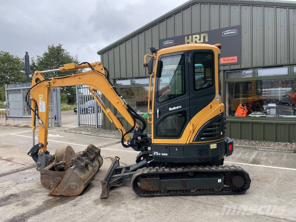 Hyundai R25Z-9 AK Mini bageri <7t