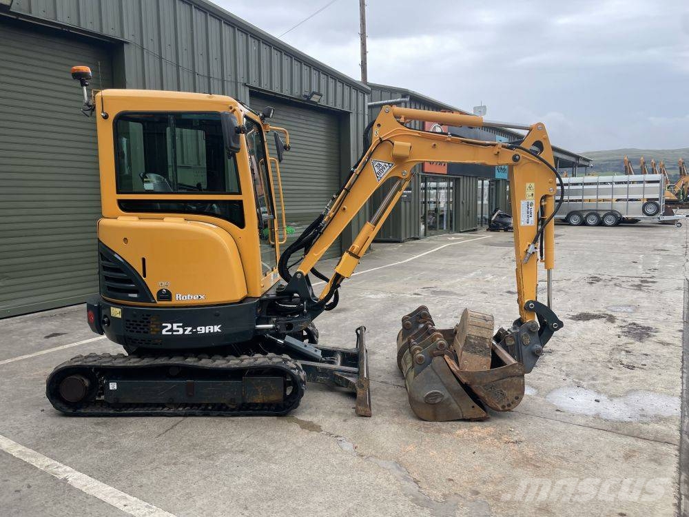Hyundai R25Z-9 AK Mini bageri <7t