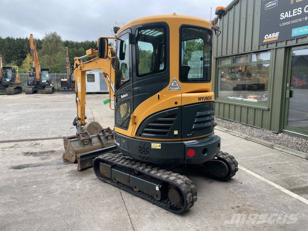 Hyundai R25Z-9 AK Mini bageri <7t