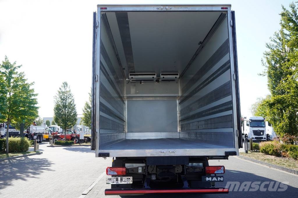 MAN TGX 26.510 6×2-4 / refriger. truck + trailer شاحنات بدرجة حرارة قابلة للضبط