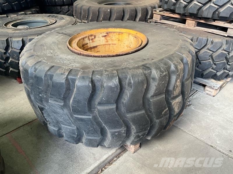 Goodyear 26 5 R 25 RL-2+ Banden, wielen en velgen