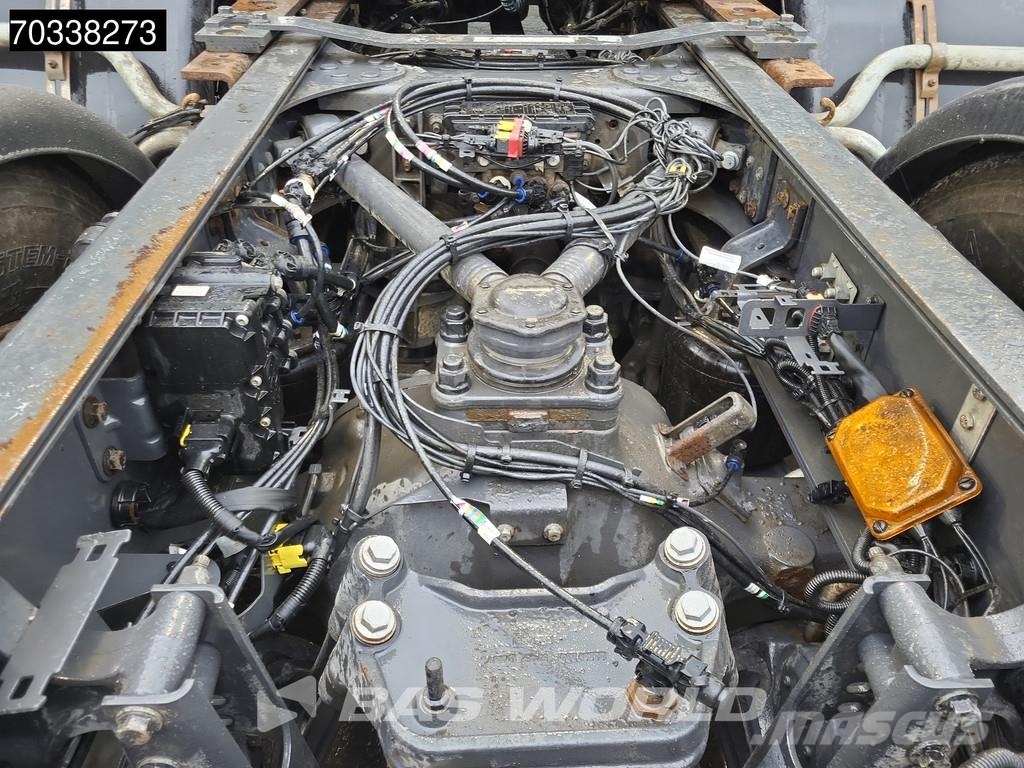 Volvo FH 460 FH 6X4 LNG! Retarder Full-Air 2x Tanks Hydr Sadulveokid
