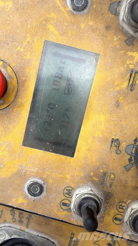 Brokk 160 Pelle de démolition