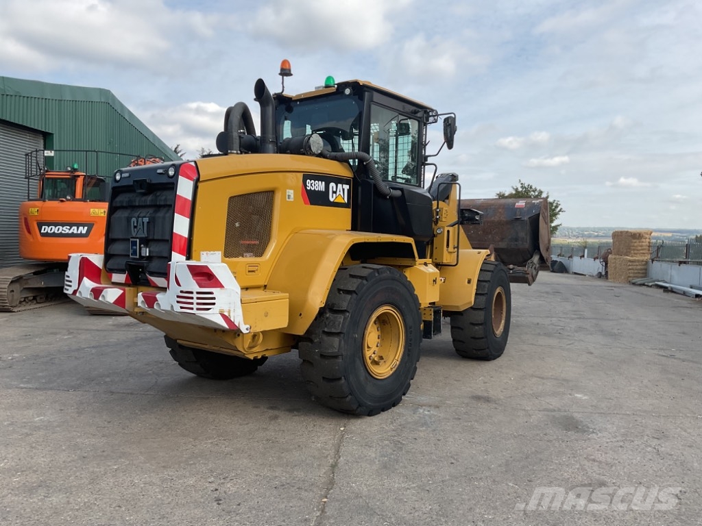 CAT 938M Radlader