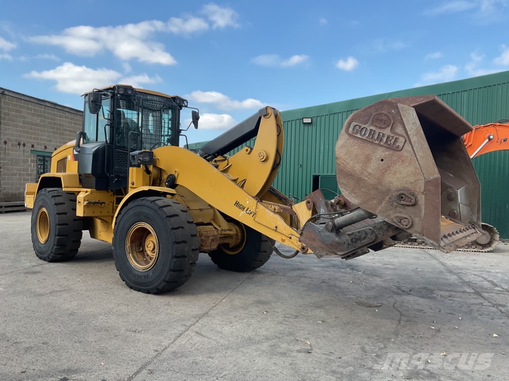CAT 938M Radlader
