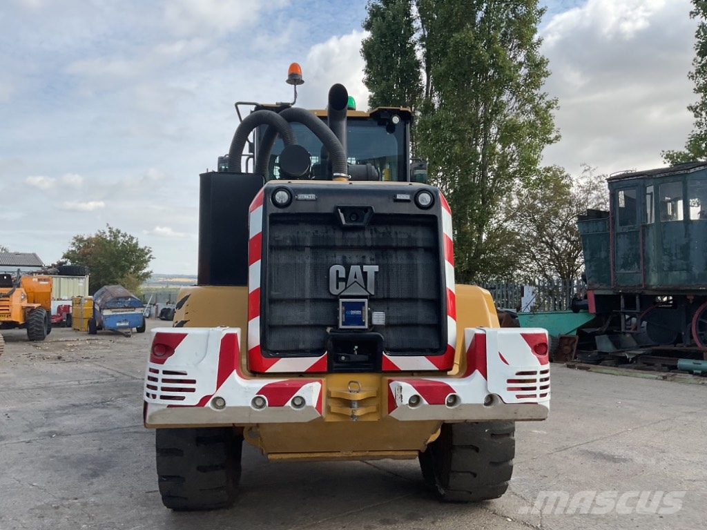 CAT 938M Radlader