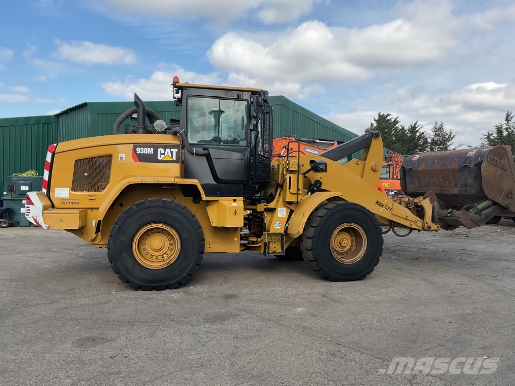 CAT 938M Radlader