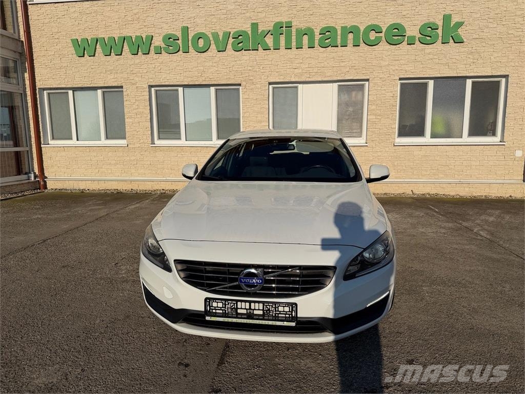 Volvo V60 1,6 diesel VIN 563 Personbilar