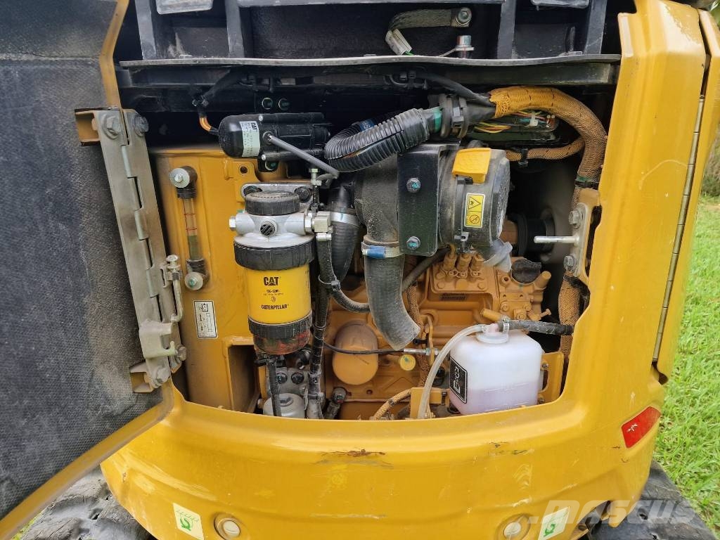 CAT 301.7 D Minigraafmachines < 7t