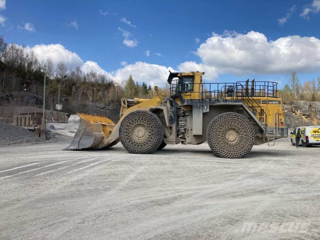 Komatsu WA 800-3 لوادر بعجل