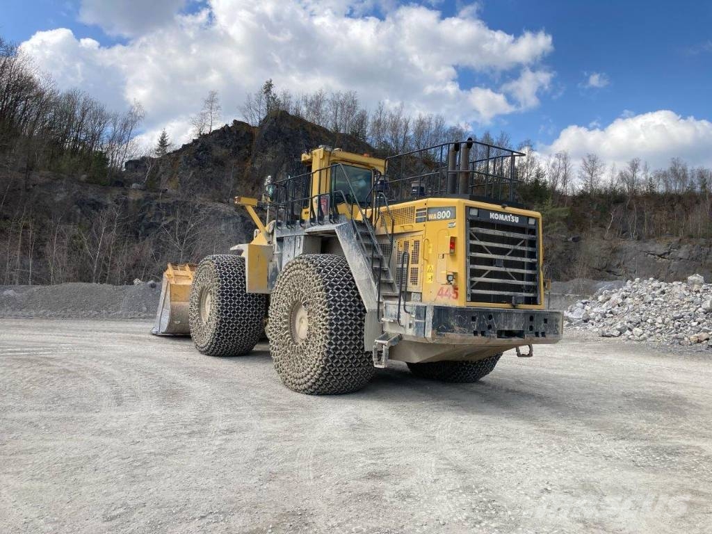 Komatsu WA 800-3 لوادر بعجل