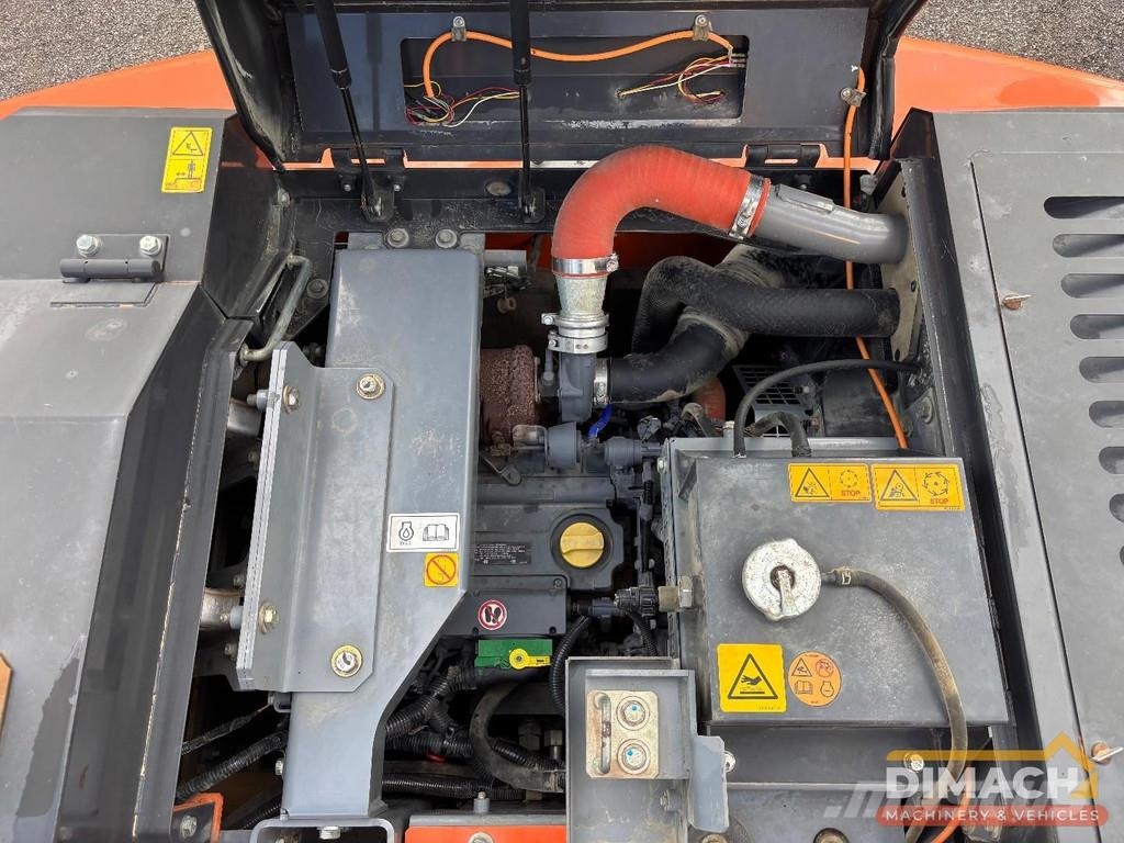 Hitachi ZX140W-6 SMP tiltrotator with grapple - air condit Escavadeiras especiais