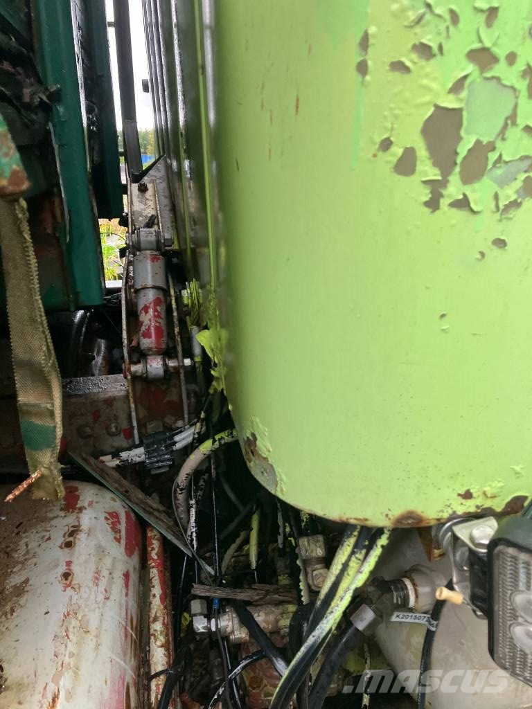 Volvo N 10 Savivarčių priekabų vilkikai