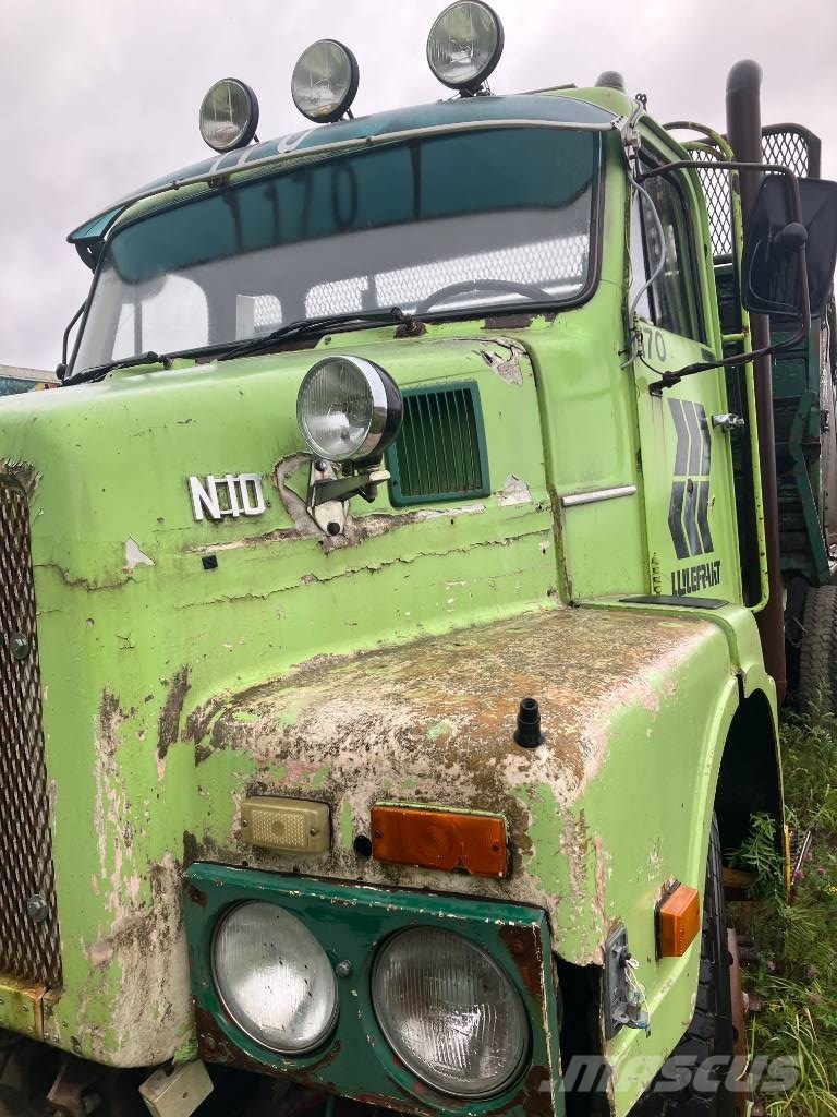 Volvo N 10 Savivarčių priekabų vilkikai