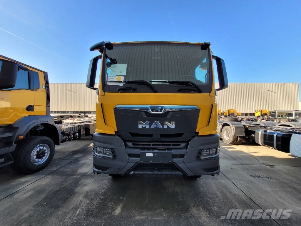 MAN TGS 33.440 6x6 BB CH rig.plus 其他貨車