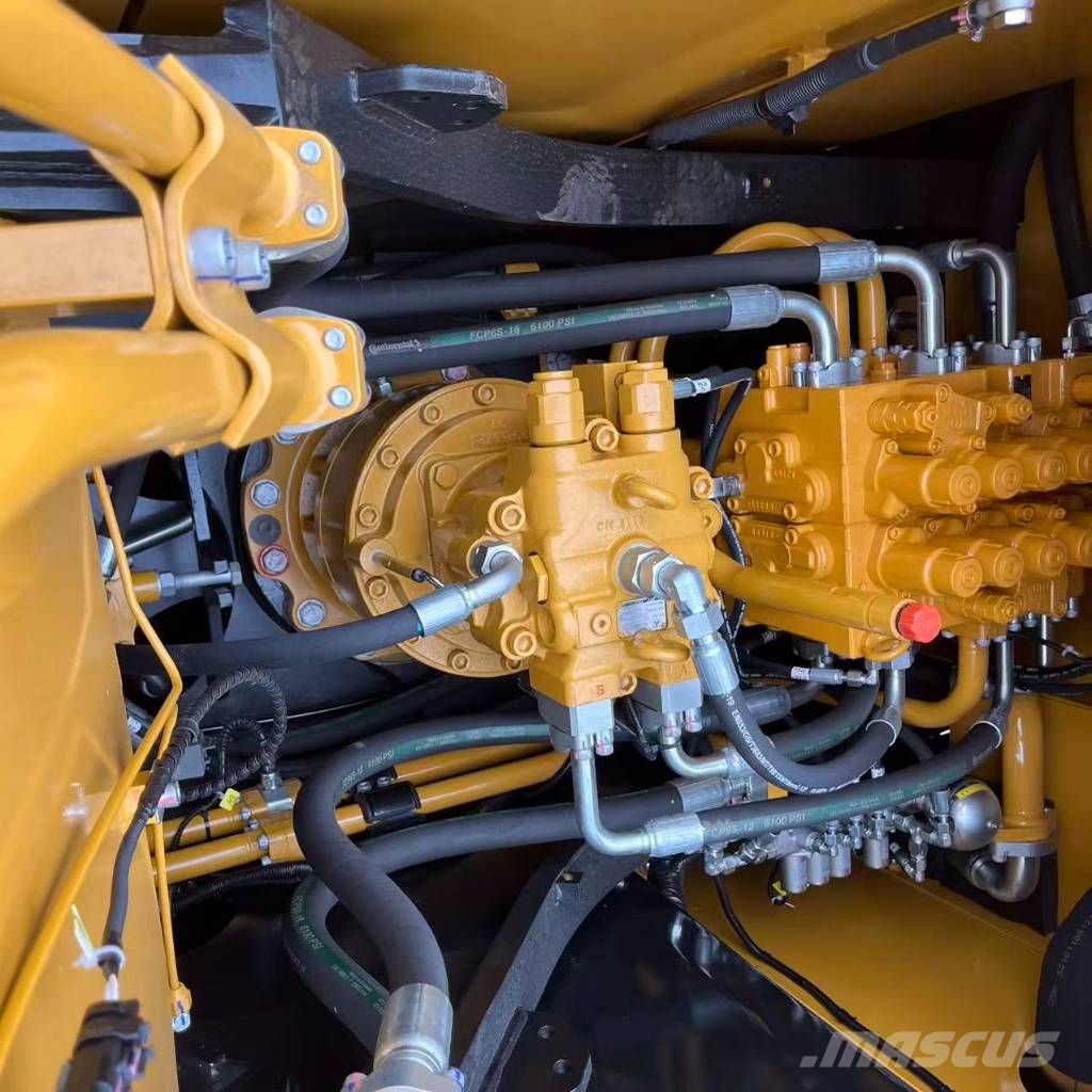 Sany SY 215 C Raupenbagger