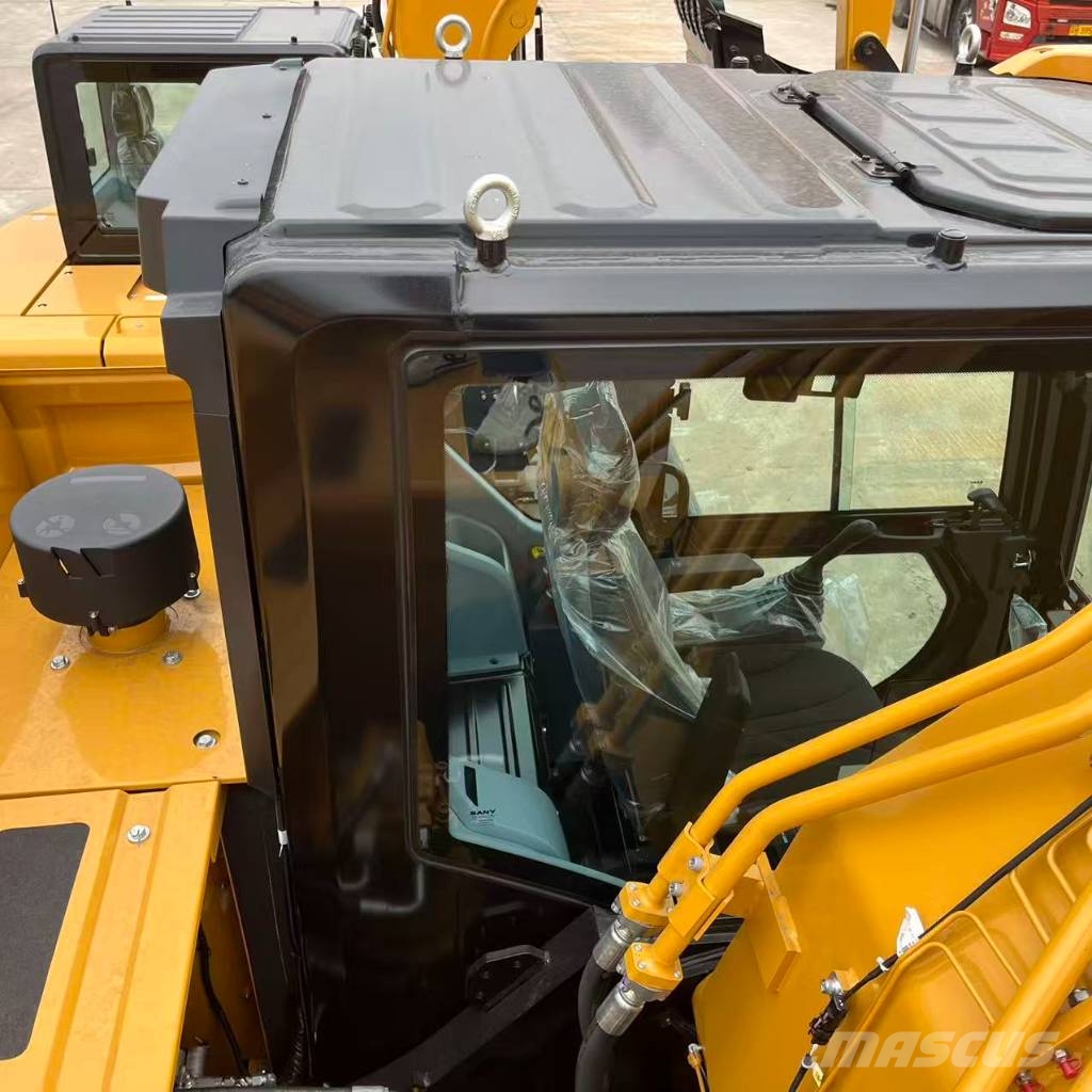 Sany SY 215 C Raupenbagger