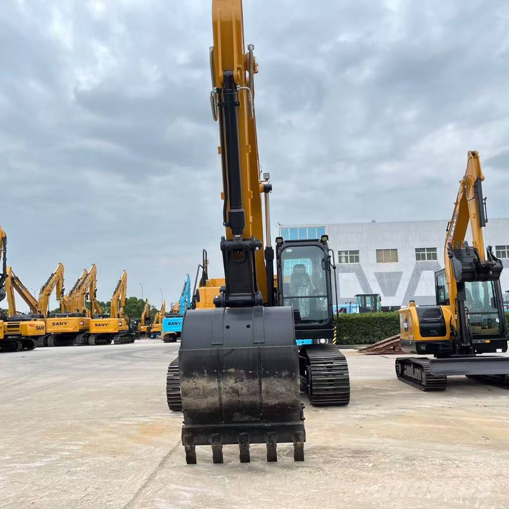 Sany SY 215 C Raupenbagger