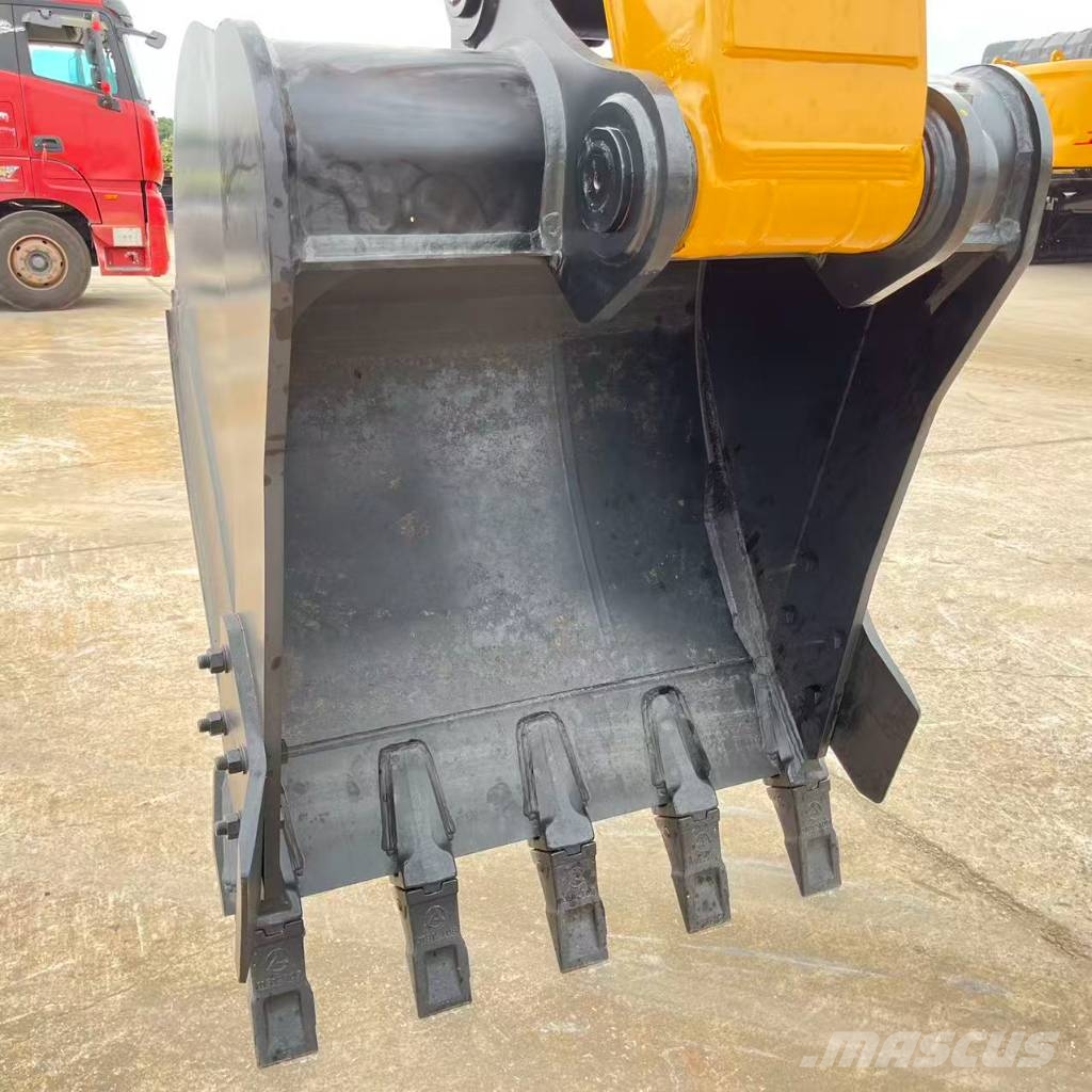 Sany SY 215 C Raupenbagger