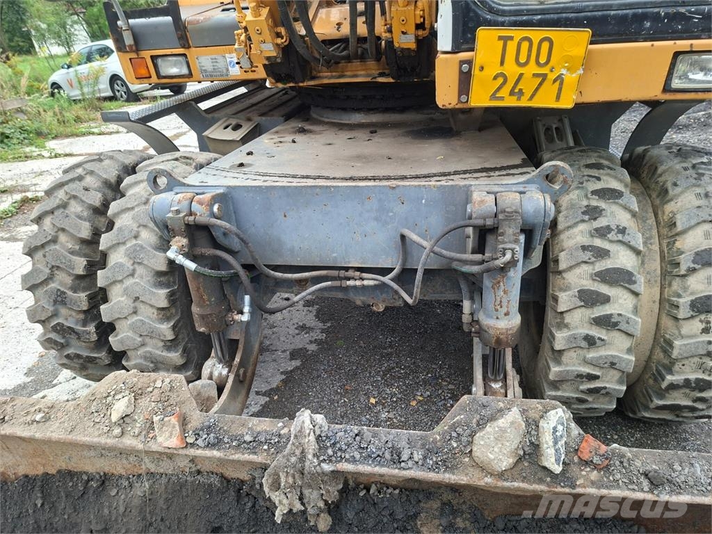 Liebherr A 900 B 4X4 建筑机械-其他