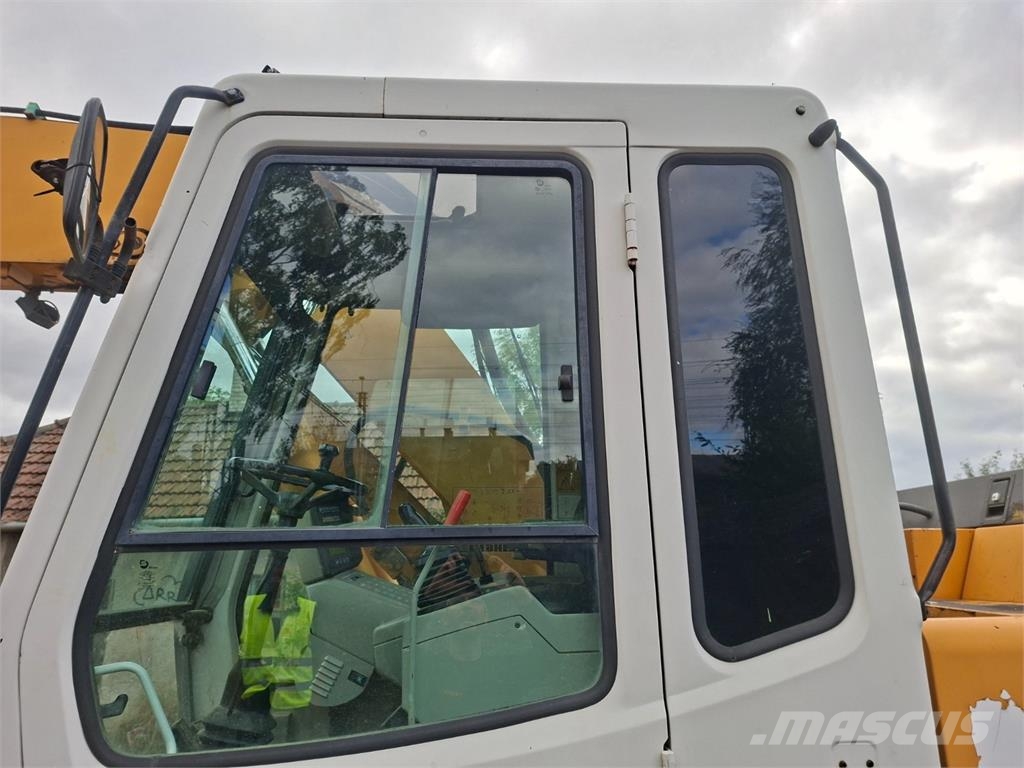 Liebherr A 900 B 4X4 建筑机械-其他