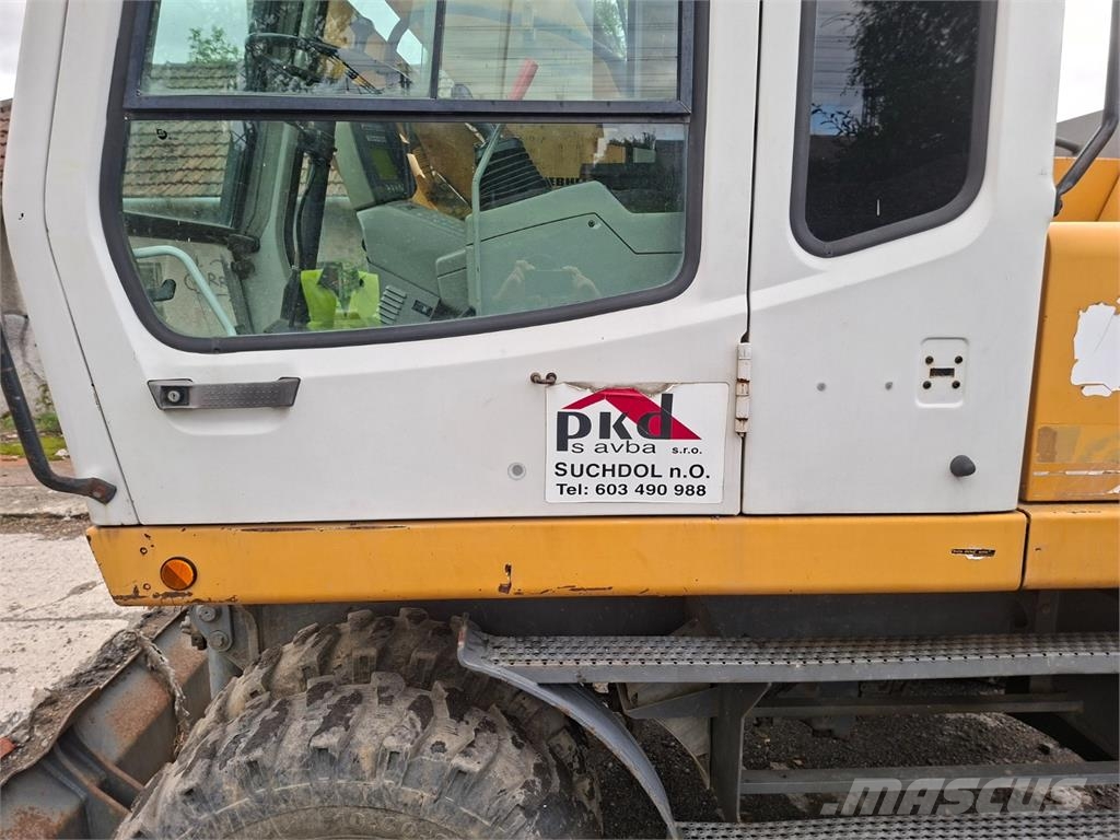 Liebherr A 900 B 4X4 建筑机械-其他