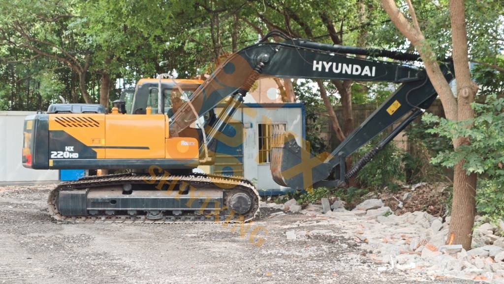 Hyundai HX 220 HD Bageri gusjeničari