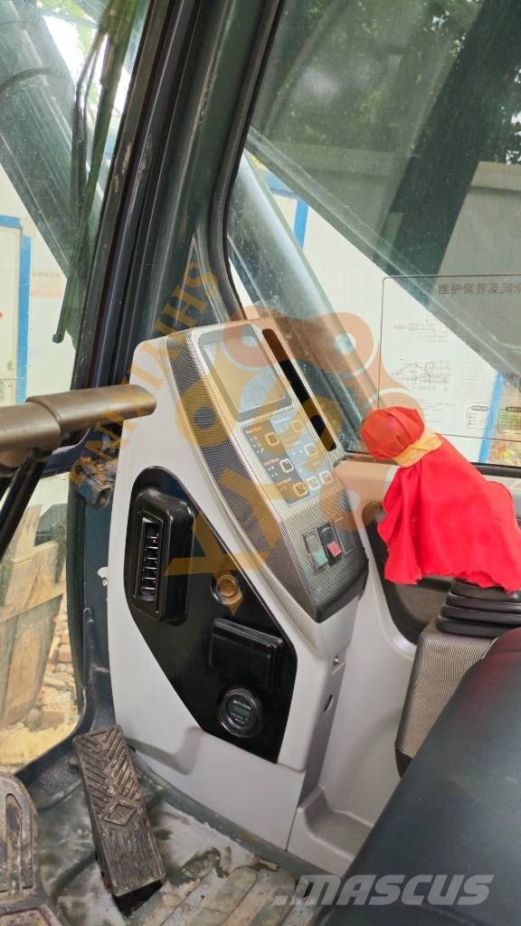 Hyundai HX 220 HD Bageri gusjeničari