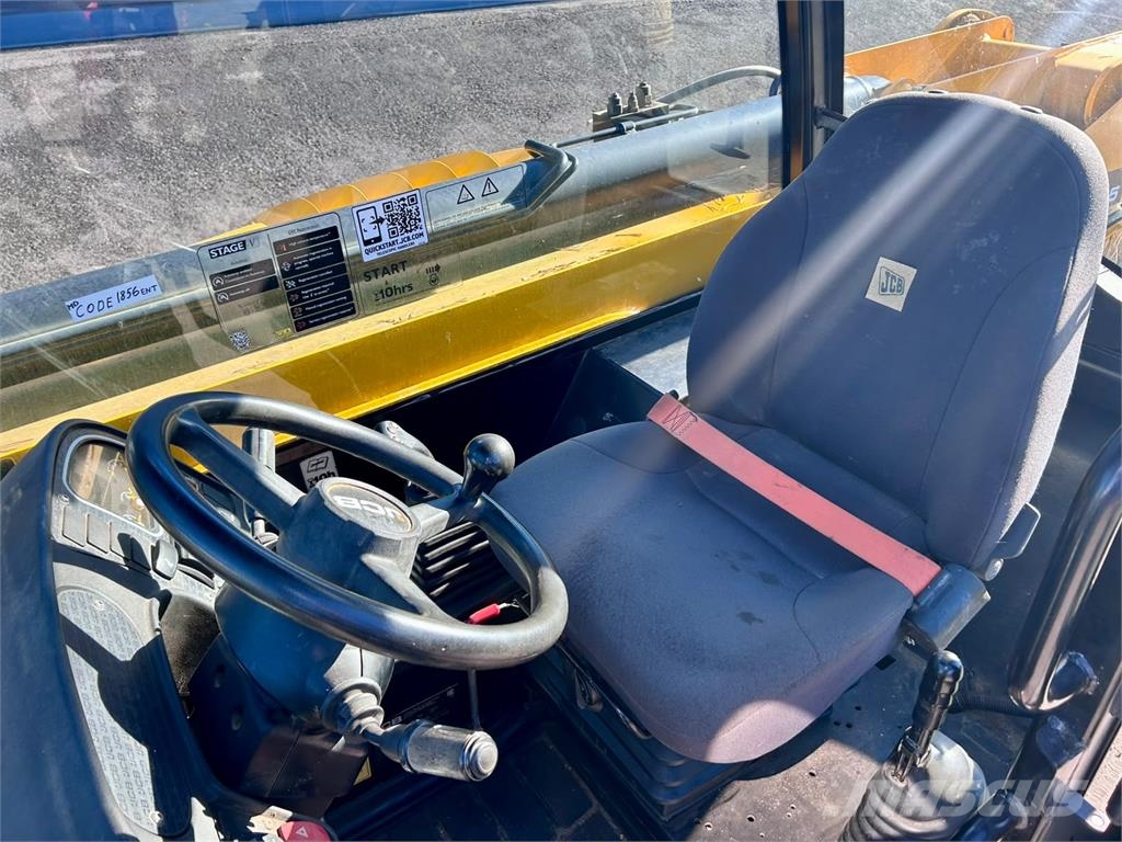 JCB 535-95 KUROTTAJA Teleszkópos rakodók