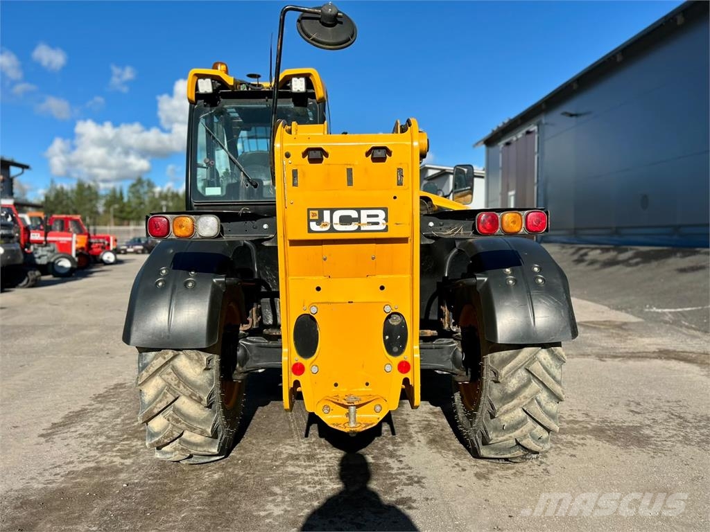 JCB 535-95 KUROTTAJA Teleszkópos rakodók