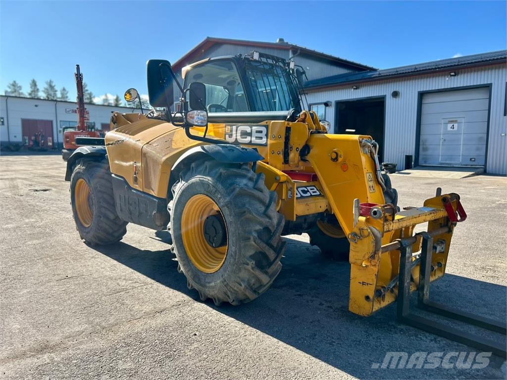 JCB 535-95 KUROTTAJA Teleszkópos rakodók