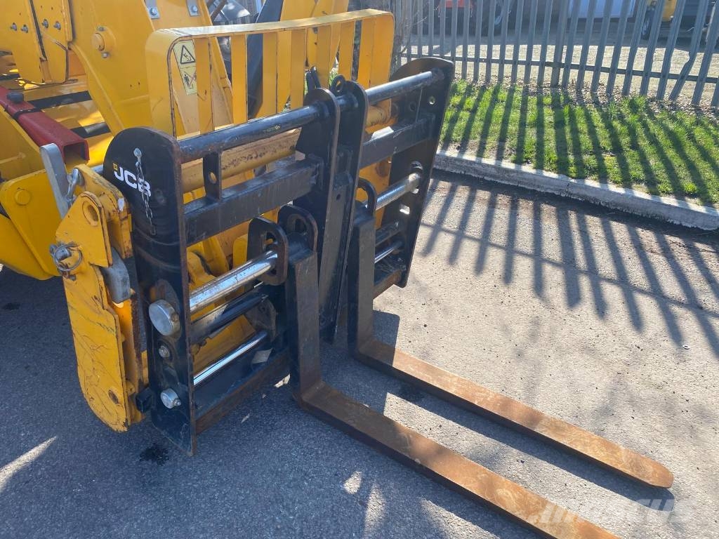 JCB 535-125 Teleskoplader