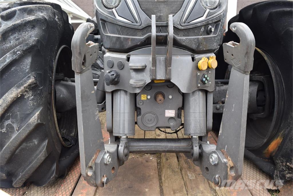 Valtra T234 *zur Teileverwertung* Tractores